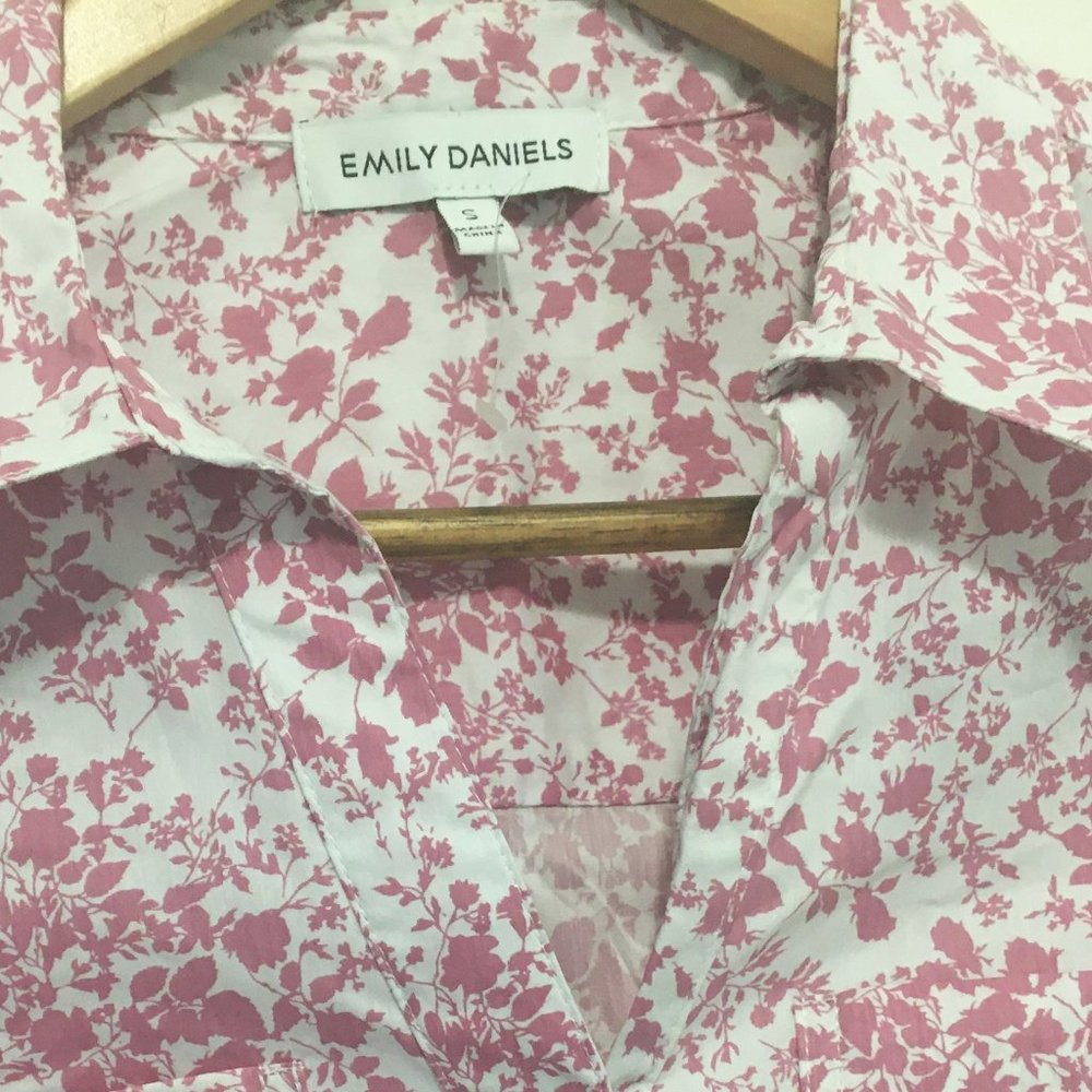 Printed sleeve blouse Emily Daniels  Pink Size S New With Tag